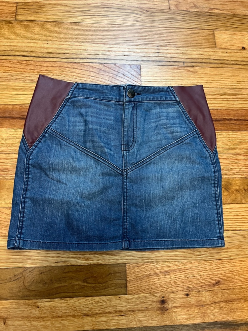 BCBGENERATION Denim Mini Skirt Faux Leather Size 26